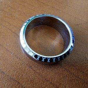 Louis Vuitton ring